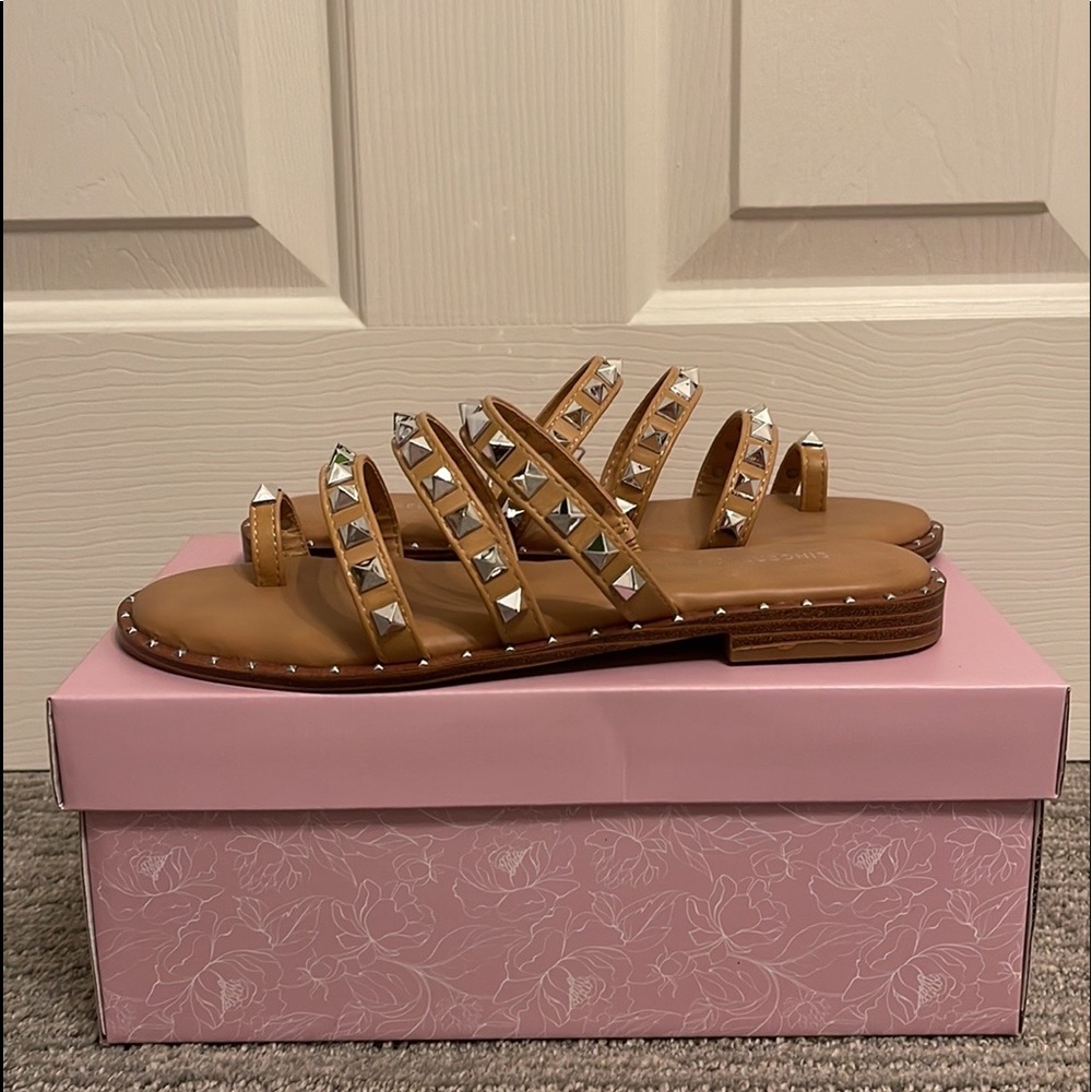 Sincerely Jules Tabbi Tan Studded Sandals - Picture 2 of 4